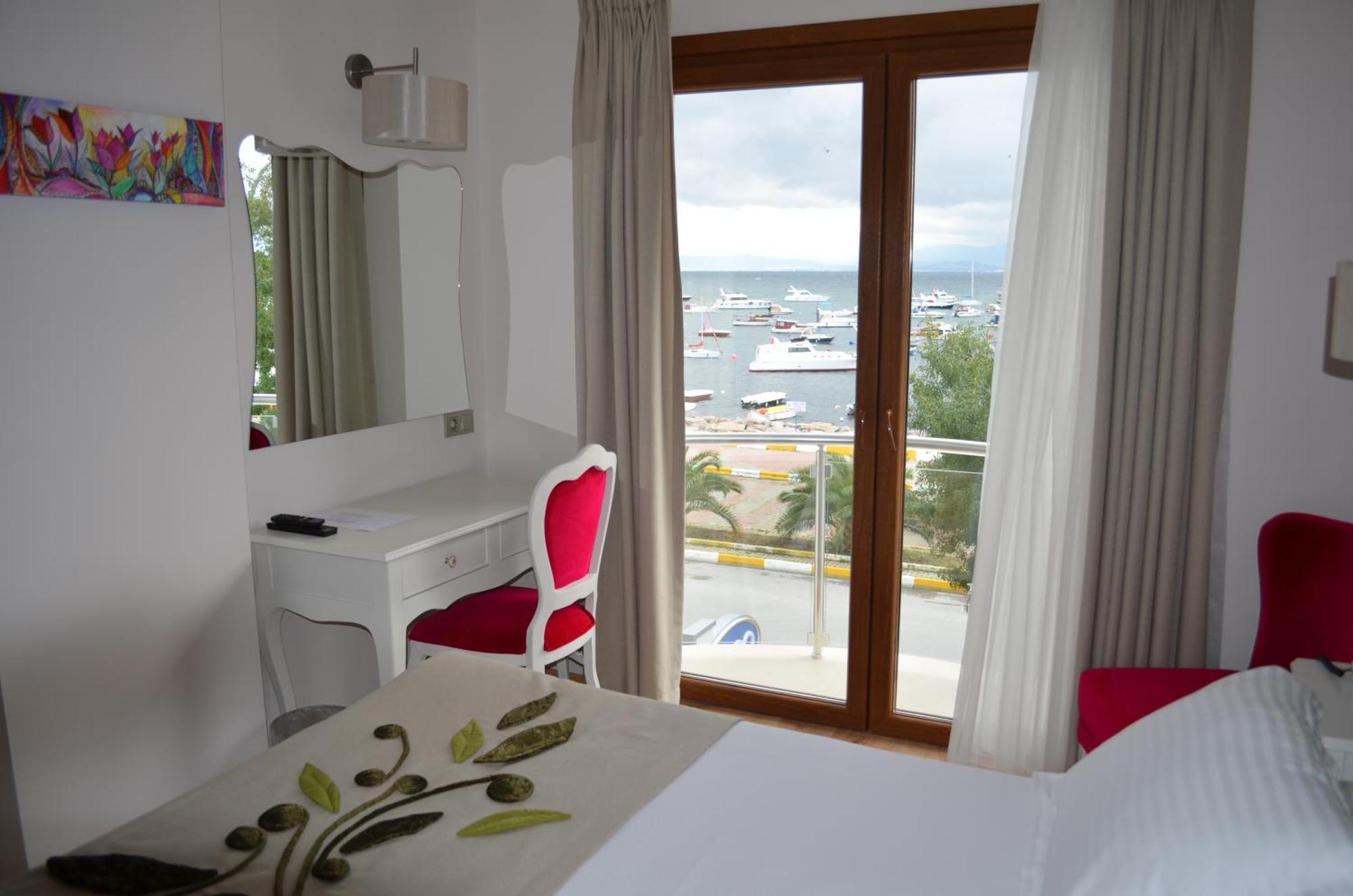 Myla Hotel Tuzla Istanbul Exterior foto